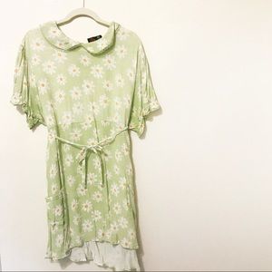 90s vibe boxy dress with tie